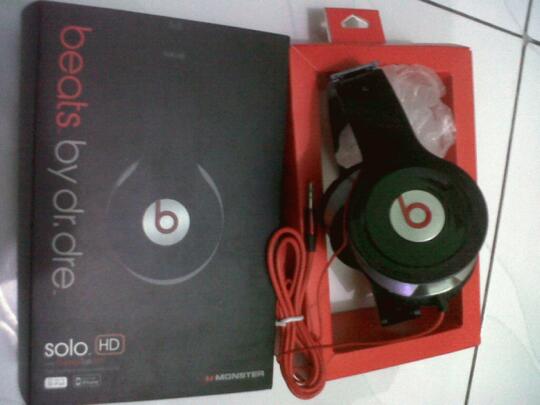 Terjual HEADSET/HEADPHONE/EARPHONE 