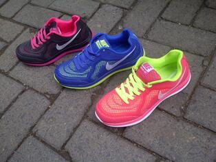 sepatu converse,vans,toms,zara,adidas porsche,puma,reebok,kickers,macbeth,new balance