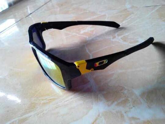 KACAMATA SPORTY OAKLEY JUPITER SQUARED VR46