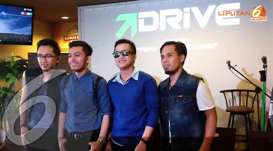 Suara Vokalis Band Drive Yang Baru Mirip Anji