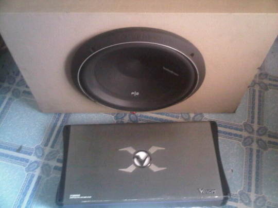 sub rockford P2 + power monoblock venom 1800X