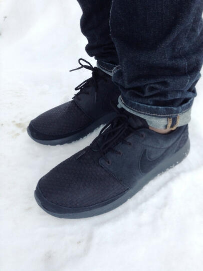 nike roshe woven black