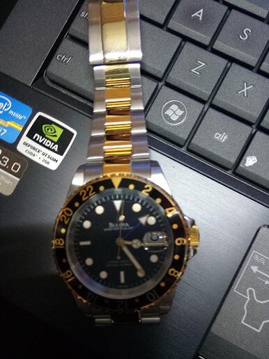 Terjual Jam Tangan Bulova Submariner 