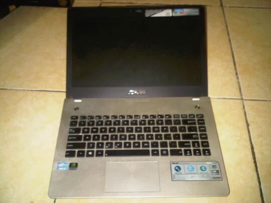 Asus N46VJ Gaming/Design Jakarta!