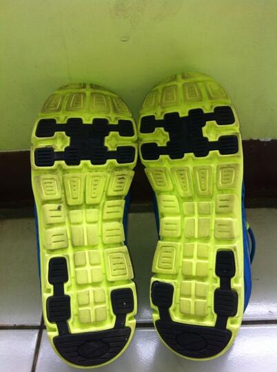 Sepatu Nike Runner