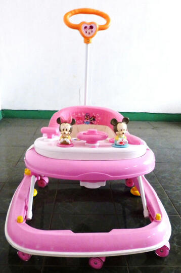 Baby Walker Minnie Mouse