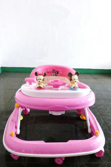 Baby Walker Minnie Mouse