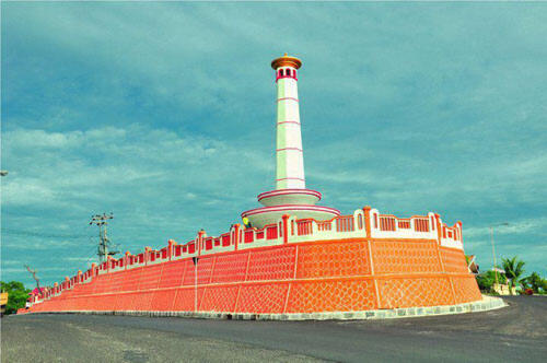 Tugu Sinar Pagi - Wesata.ID
