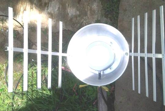 Antena Powerfull 4G LTE 2300Mhz (BOLT ZTE MF90 dkk) (pengganti yagi)