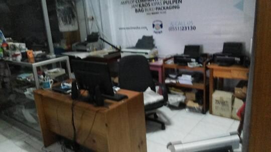 JUAL MESIN CUTTING SILHOUETTE CAMEO..Kondisi Mantap..Jarang dipakai..Baru beli 2 bln