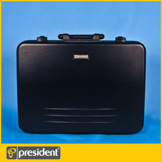 Terjual Tas kantor / sekolah / President  KASKUS