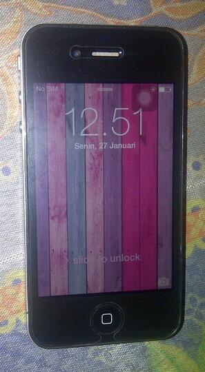 Iphone 4 16GB FU GSM black, fullset, ada bonus ( Surabaya )