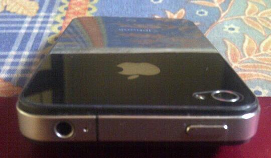 Iphone 4 16GB FU GSM black, fullset, ada bonus ( Surabaya )