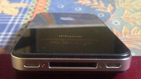 Iphone 4 16GB FU GSM black, fullset, ada bonus ( Surabaya )