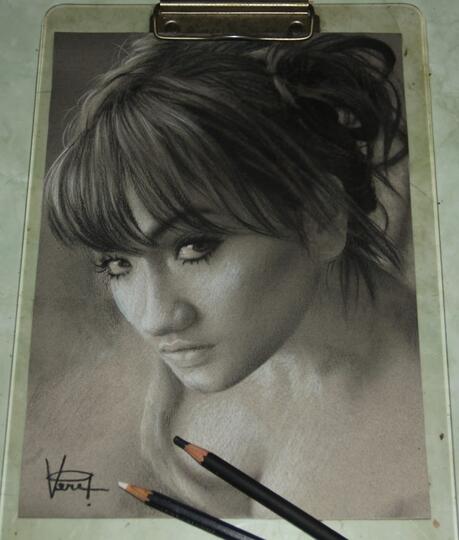 Veri Apriyanto!! Drawing Pencil Art Indonesia yang Mendunia