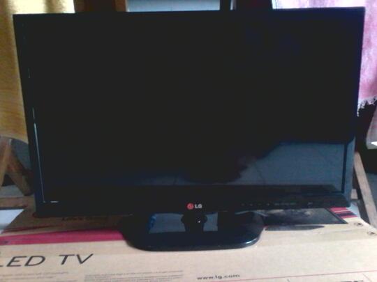Jual Tv Lg Lcd 32inch Tipe 32cs410 Second Batangan Kota Semarang Raja Gadget Reborn Tokopedia