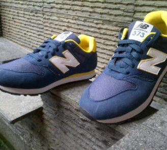 NB 373