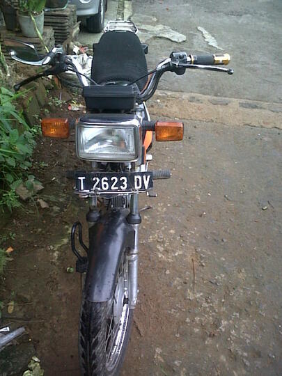 honda win 100 2002 plat T posisi bandung