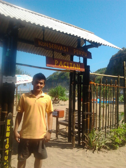 pacitan,jawa timur "pantai nya gan"