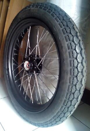 Terjual [New] Ban Swallow model kembang klasik tipe S212 4 