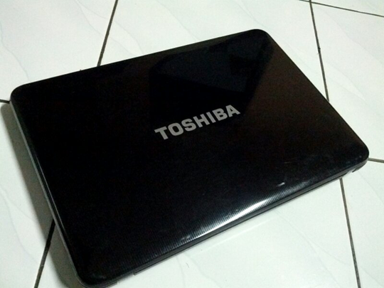 Laptop / Notebook TOSHIBA C840 core i3 murah Jakarta