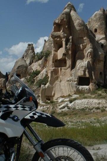 5 Rute Paling Asyik di Dunia Untuk Traveling Naik Motor