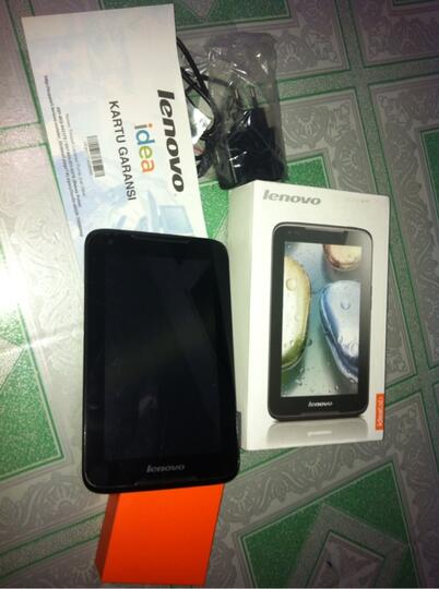 Lenovo tab A1000