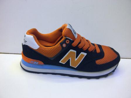 sepatu converse,vans,toms,zara,adidas porsche,puma,reebok,kickers,macbeth,new balance