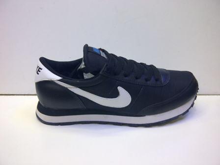 sepatu converse,vans,toms,zara,adidas porsche,puma,reebok,kickers,macbeth,new balance