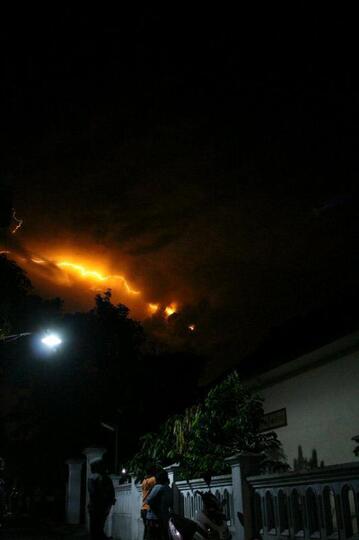 Erupsi Gunung Kelud dalam Foto 13/2/14 22.50WIB