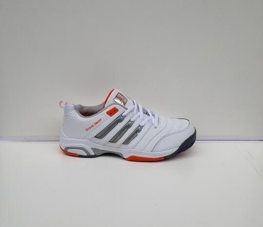 sepatu converse,vans,toms,zara,adidas porsche,puma,reebok,kickers,macbeth,new balance