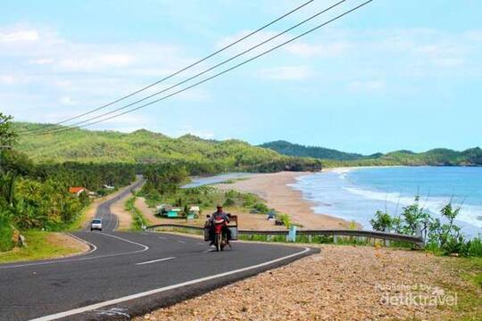 5 Rute Paling Asyik di Dunia Untuk Traveling Naik Motor