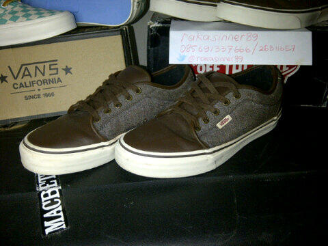 vans chukka brown