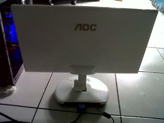 aoc e943swn