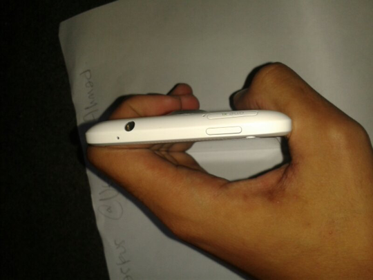 HTC One XL Putih 32gb Mulus Fullset