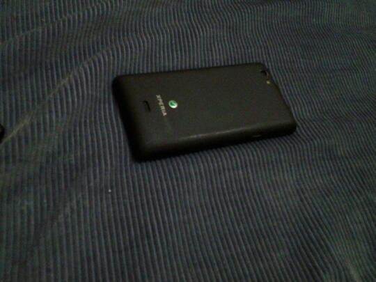 JUAL hape XPERIA MIRO