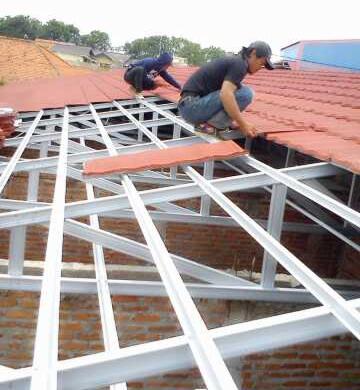 Jasa Pemasangan Rangka Atap Baja Ringan & Genteng Metal