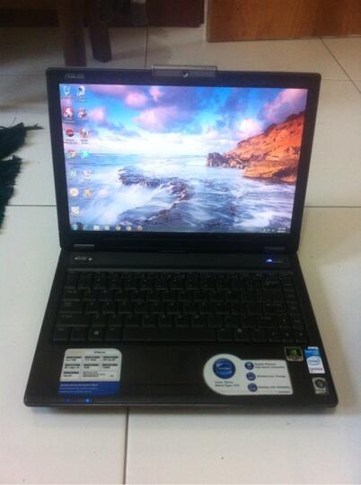 ASUS W7s Series Bandung