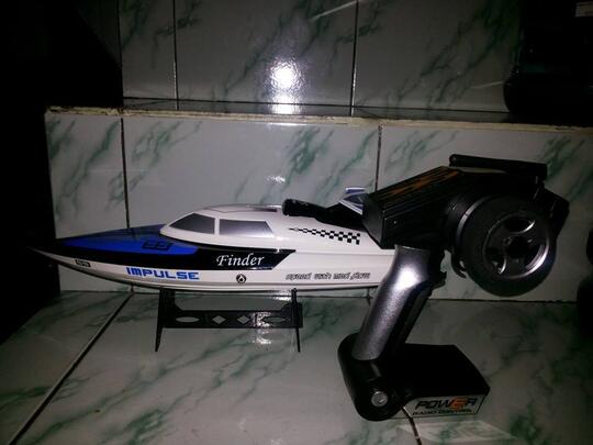 RC BOAT WL912 2.4GHZ