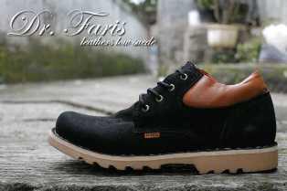 sepatu boots Doctor Faris