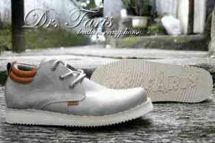 sepatu boots Doctor Faris