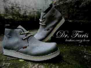 sepatu boots Doctor Faris