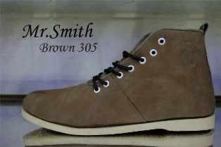 sepatu boots Doctor Faris