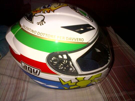 Terjual AGV K3 Special Edition IL Laureato 98% Mulus | KASKUS