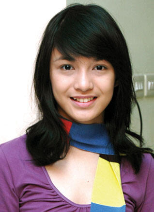 Gigi Gingsul = Tampak Cantik?