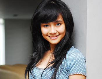 Gigi Gingsul = Tampak Cantik?
