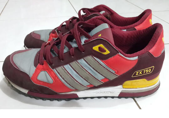 adidas zx 750 maroon