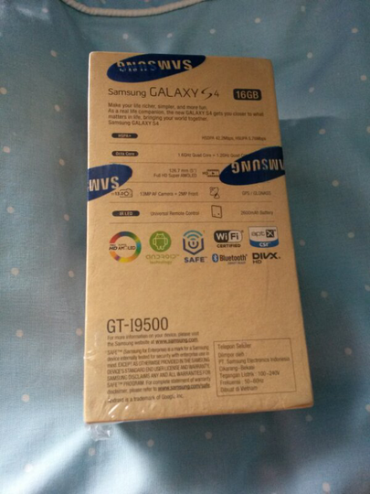 (BNIB) SAMSUNG GALAXY S4 GT-I9500 BLACK MIST 16GB