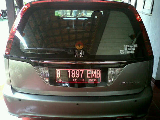 honda stream 2005 1.7 at abu abu silverstone