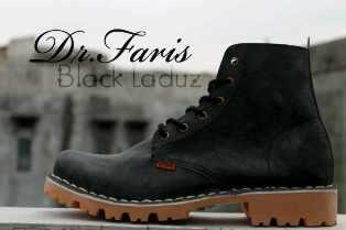 sepatu boots Doctor Faris